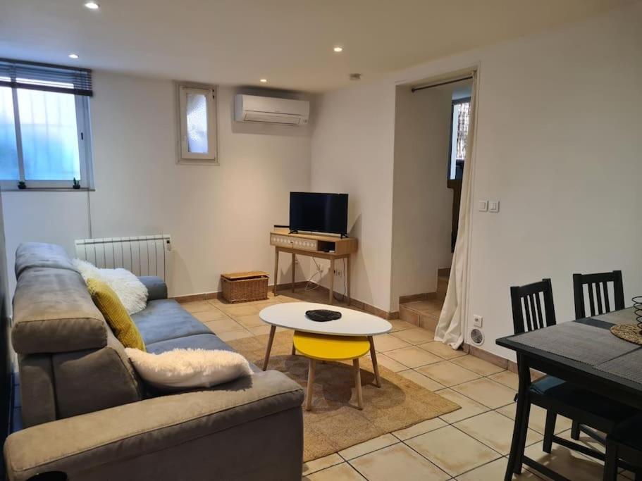 Climatise + Terrasse Apartment Marseille